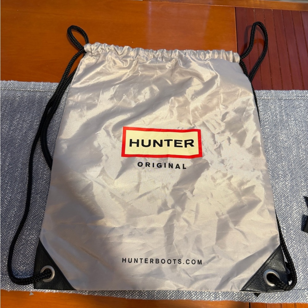 Hunter Silver Drawstring Backpack - image 1